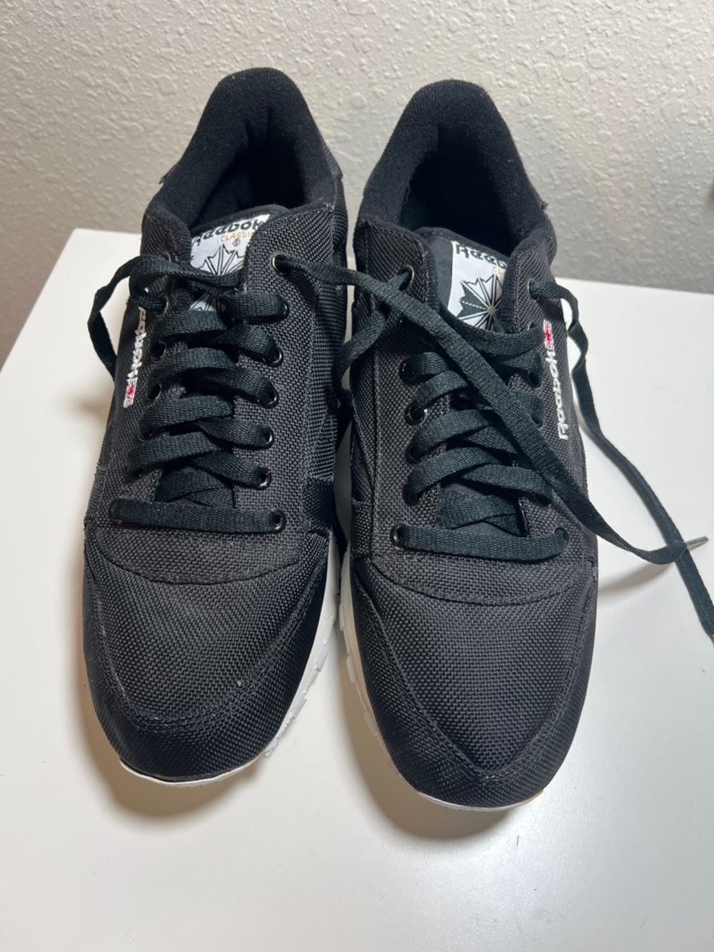 Reebok Men's Black Low-Top Athletic Sneakers
